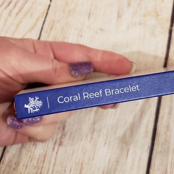 4Ocean Bracelet   - Picture 3 of 13